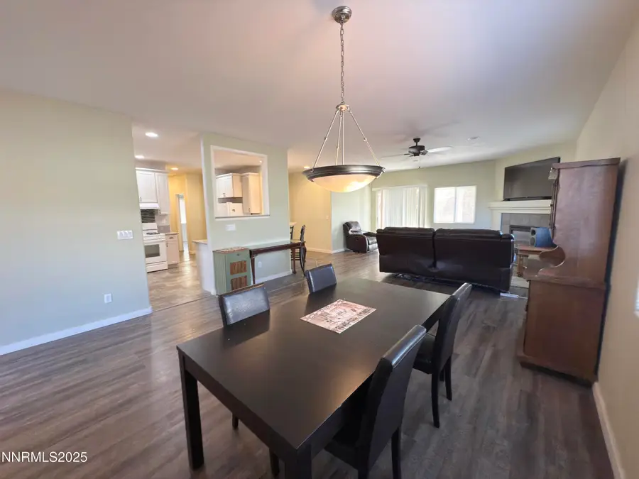 955 Aster Lane, Fernley, NV 89408 - Image #3