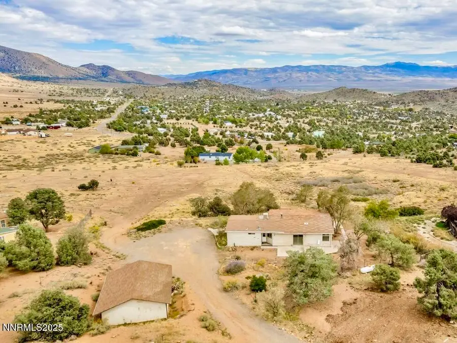 1211 Slate Road, Topaz Ranch Estates, NV 89444 - Image #2