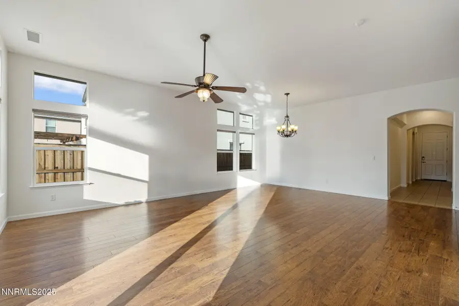 11325 Messina Court, Reno, NV 89521 - Image #2