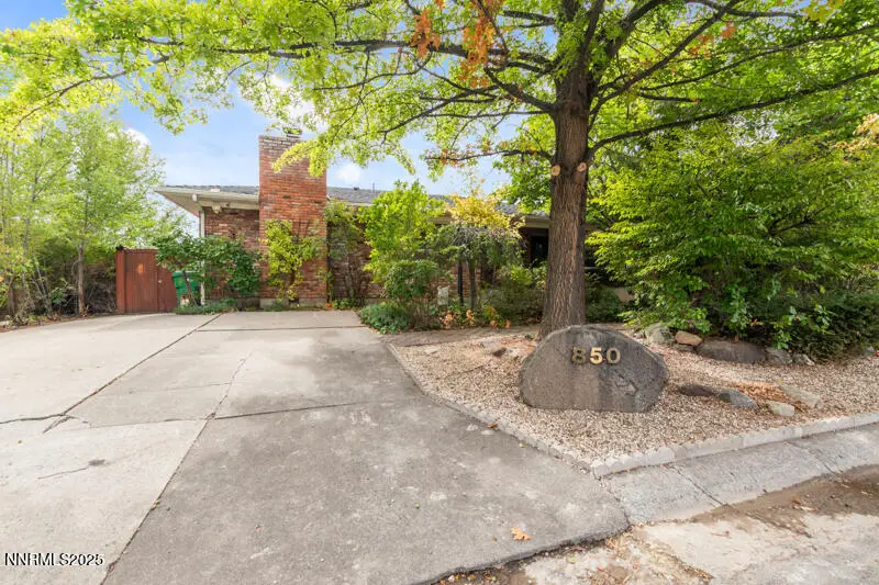 850 W 11th Street, Reno, NV 89503 - Image #1