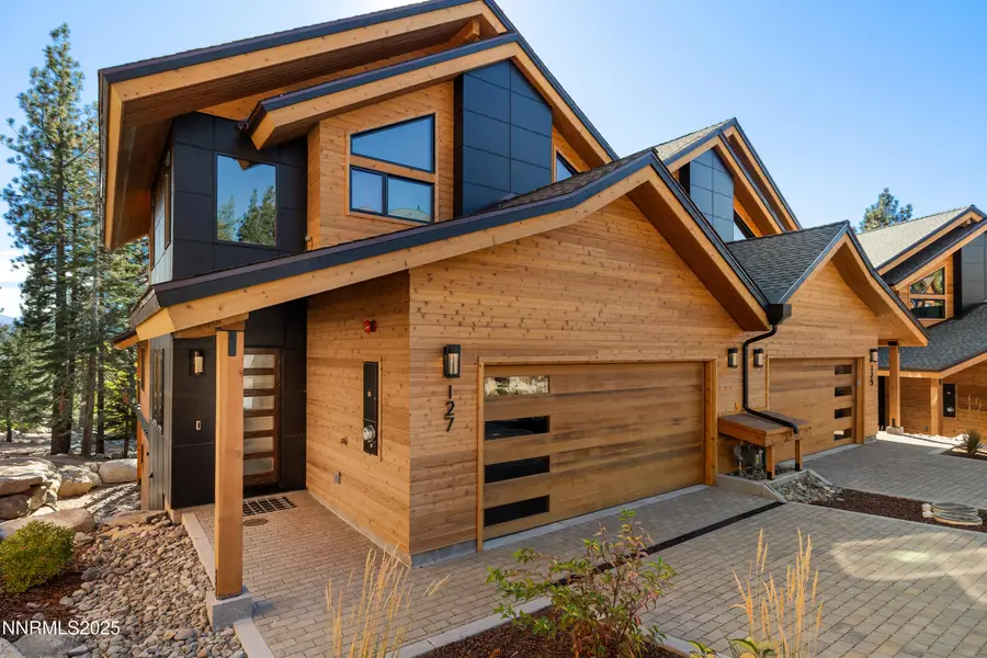 127 Sierra Colina Drive #19, Stateline, NV 89449 - Image #2