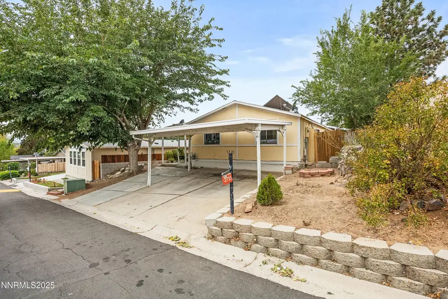 2735 Daffodil Way, Reno, NV 89512 - Image #2