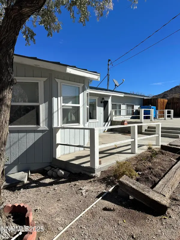 153 E California Avenue, Tonopah, NV 89049