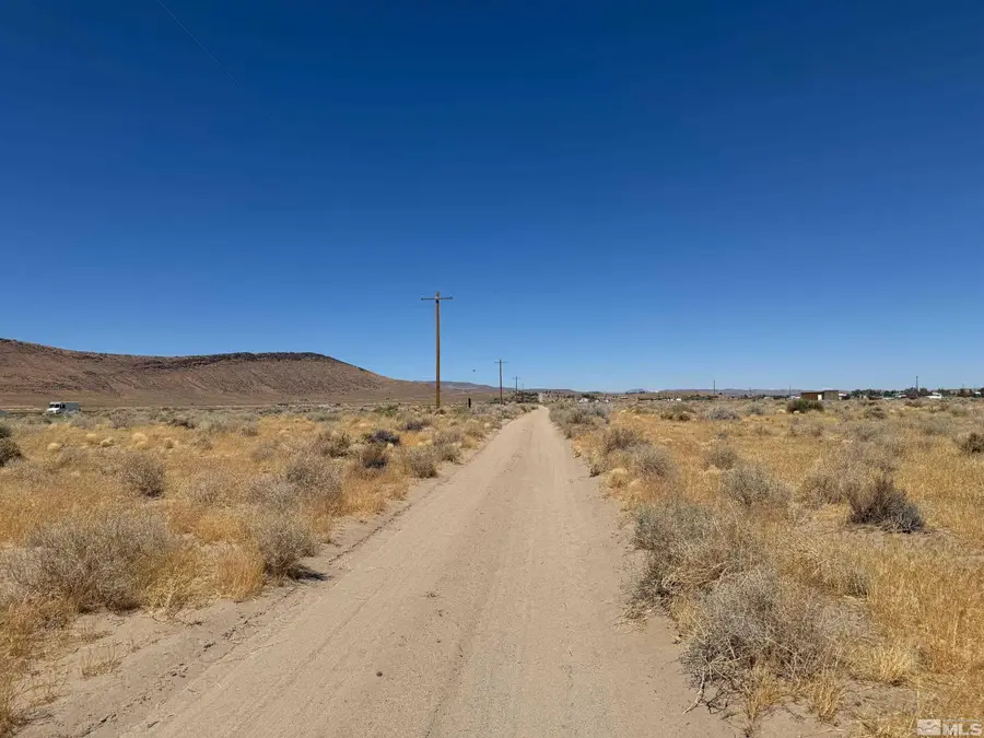 9700 Va Segundo, Silver Springs, NV 89429 - Image #3