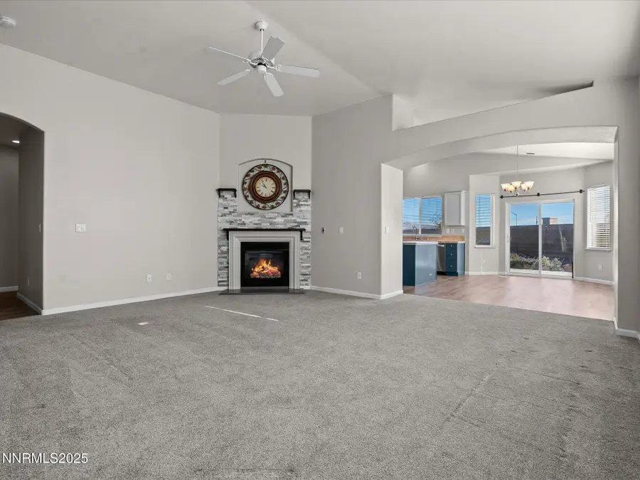 114 Red Oak Ct, Fernley, NV 89408 - Image #3