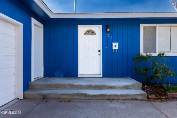 3245 Elaine Way, Sparks, NV 89431