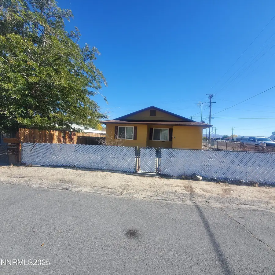 104 F Street, Hawthorne, NV 89415 - Image #2