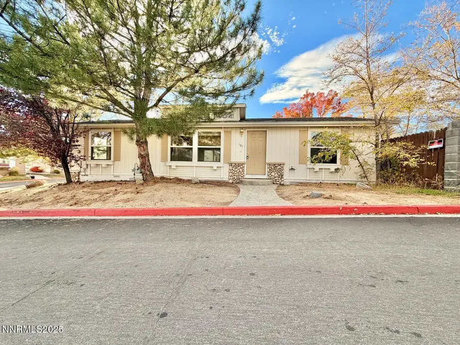 101 Platinum Pointe Way, Reno, NV 89506 - Image #2