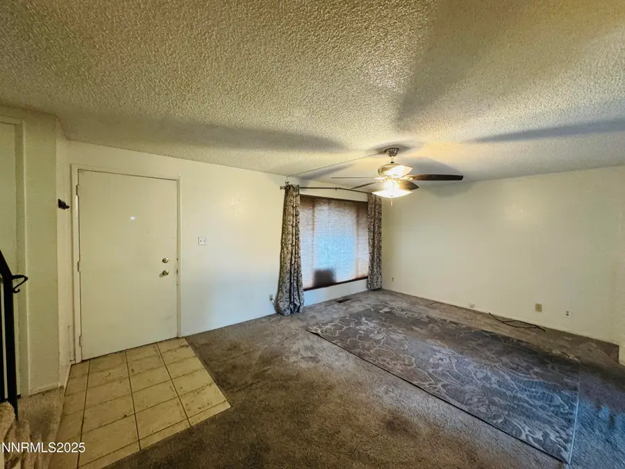 801 Woodglen Drive #APT 2, Sparks, NV 89434 - Image #3