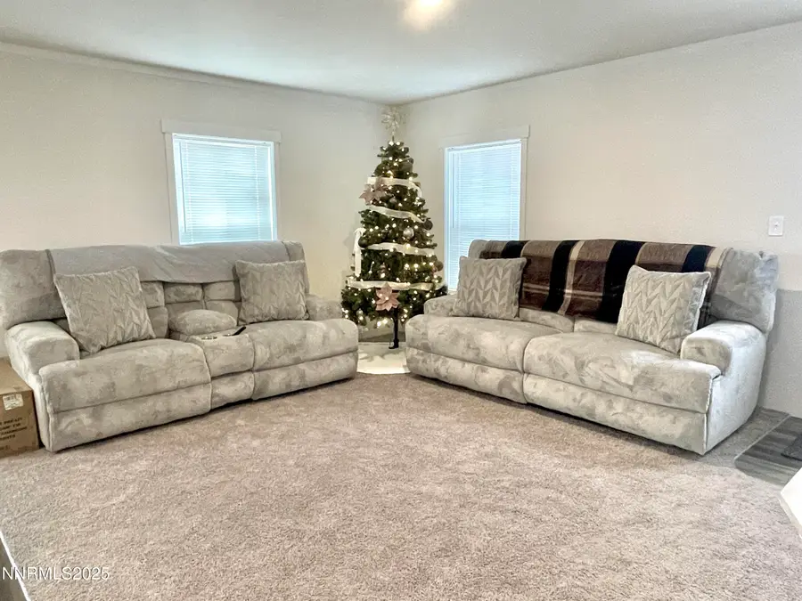 3592 Crown Royal Circle, Winnemucca, NV 89445 - Image #2