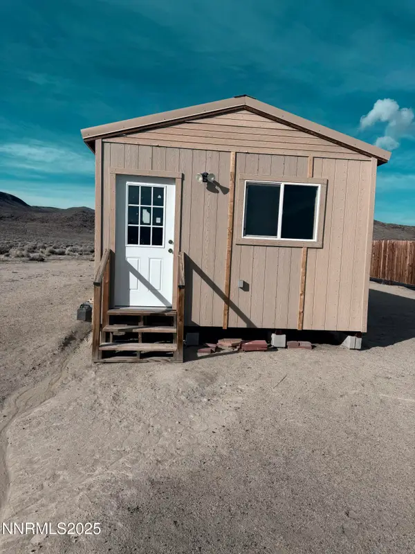 9740 Paseo Grande Street, Silver Springs, NV 89429