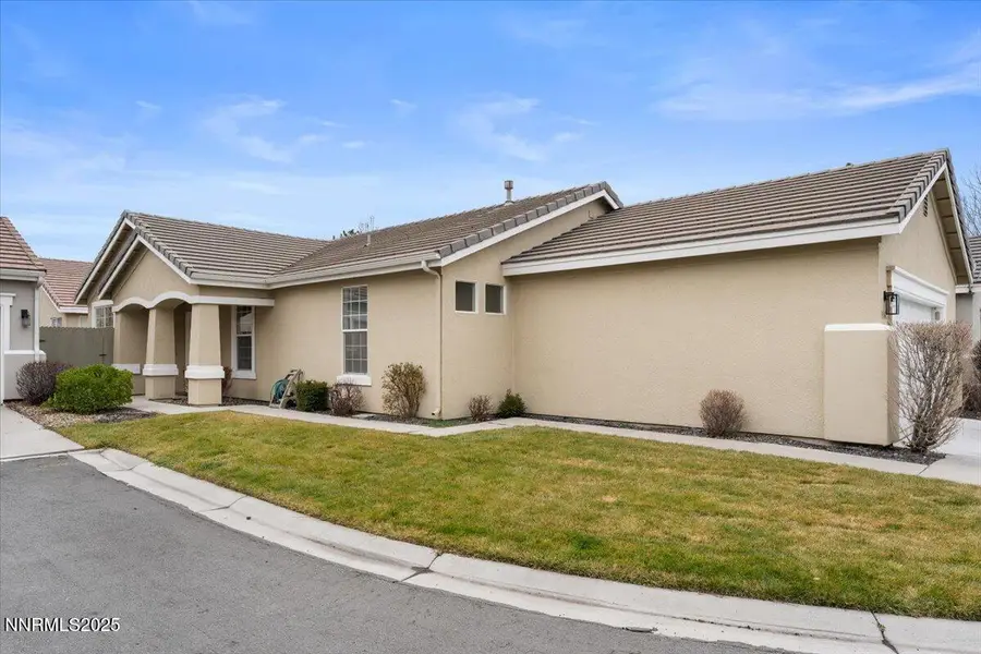 10482 Summershade Lane, Reno, NV 89521 - Image #3