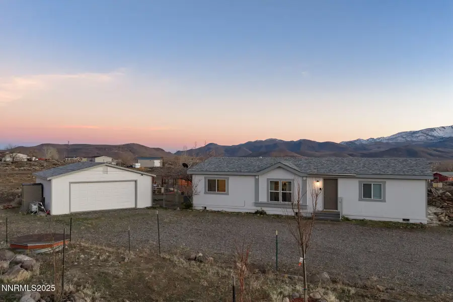 158 Elizabeth Lane, Dayton, NV 89403 - Image #2