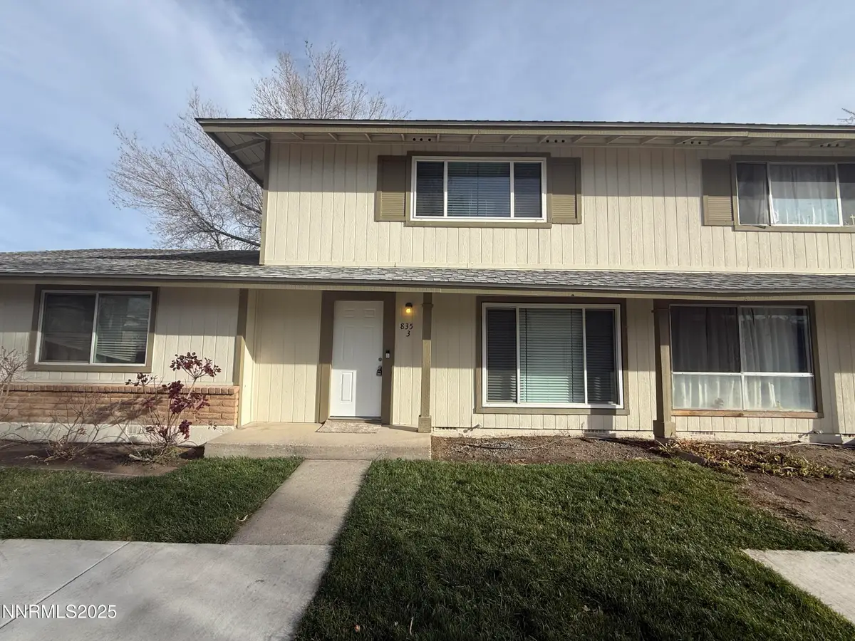 835 Ridgewood Drive #APT 3, Sparks, NV 89434 - Image #1