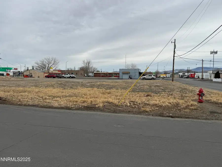 22 Snyder Avenue, Yerington, NV 89447 - Image #3