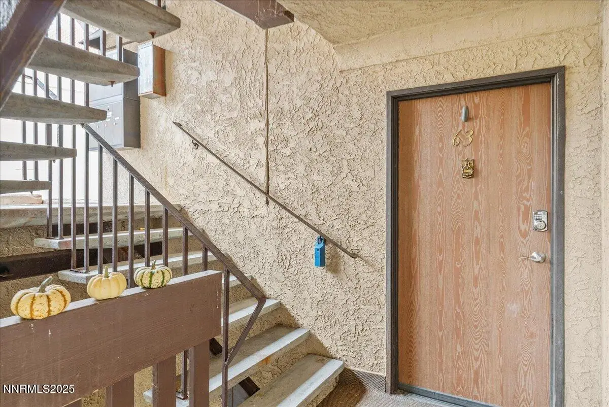 63 Vista Rafael Parkway, Reno, NV 89503 - Image #1