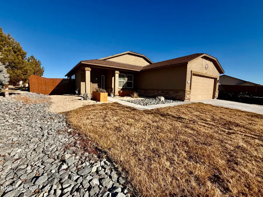 164 Royal Oaks Drive, Fernley, NV 89408 - Image #2
