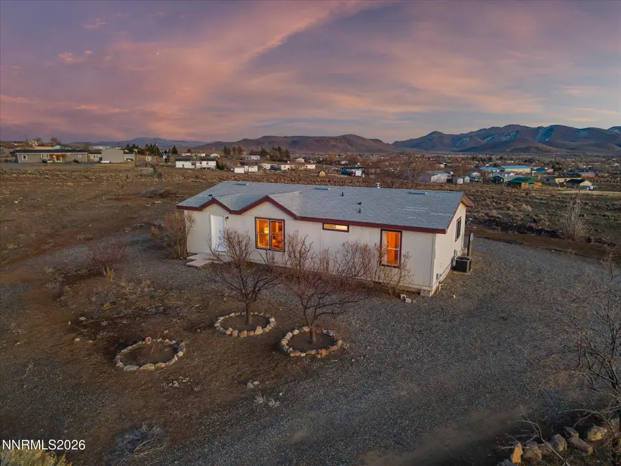 208 Julie Way, Dayton, NV 89403 - Image #2