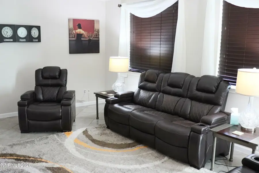 10843 Pebble Hill Drive, Reno, NV 89521 - Image #2