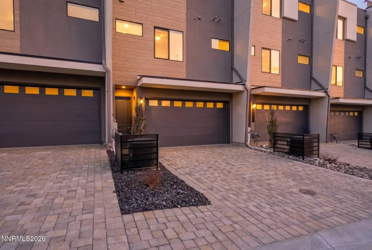 176 Rissone Lane, Reno, NV 89503 - Image #1