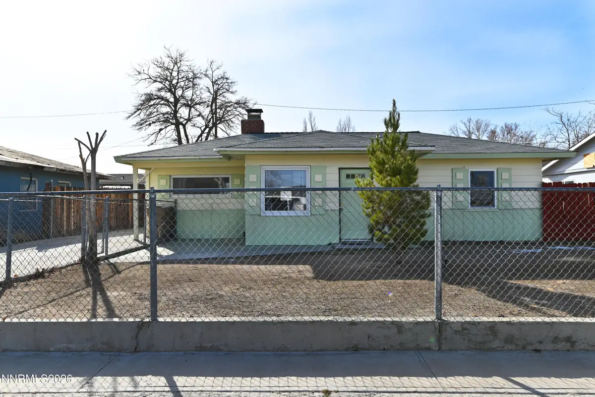 110 Harrison Street, Hawthorne, NV 89415 - #1