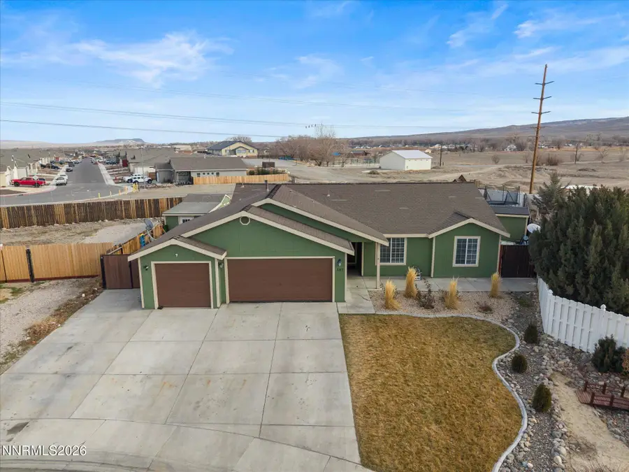 587 Spur Way, Fernley, NV 89408 - #2