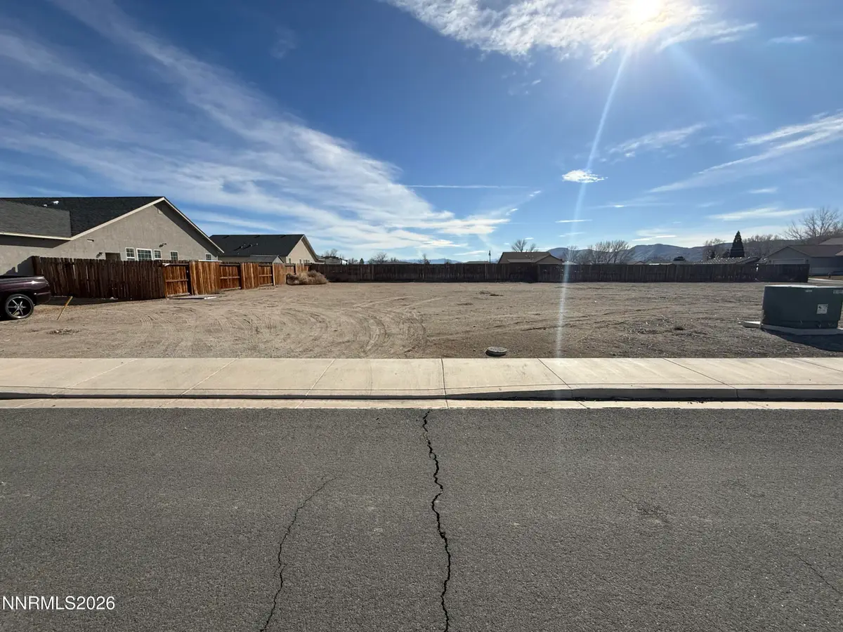 333 Copper Pointe Circle, Yerington, NV 89447 - #1
