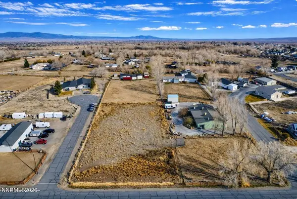 1671 Vista Moon Court, Fernley, NV 89408