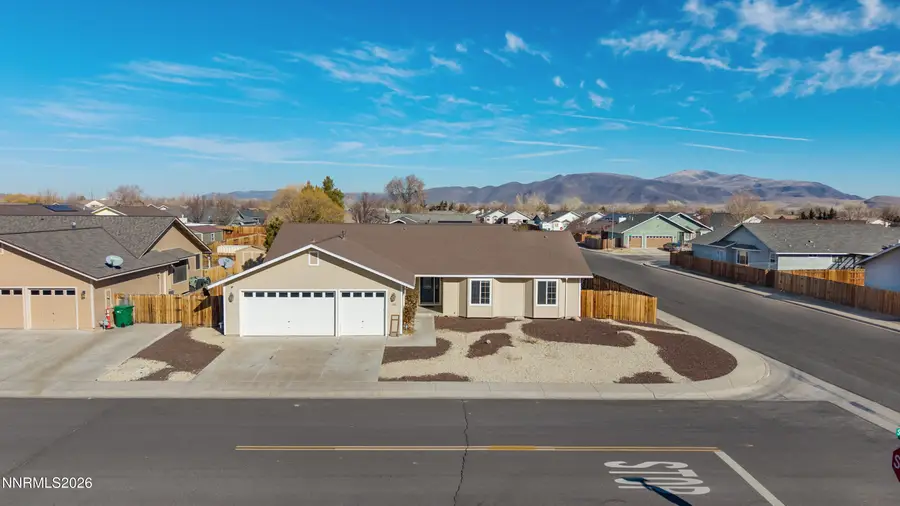 794 Sparrow Drive, Fernley, NV 89408 - #2