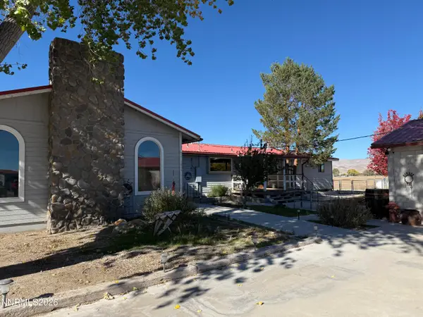 30 E Tognoli Lane, Yerington, NV 89447