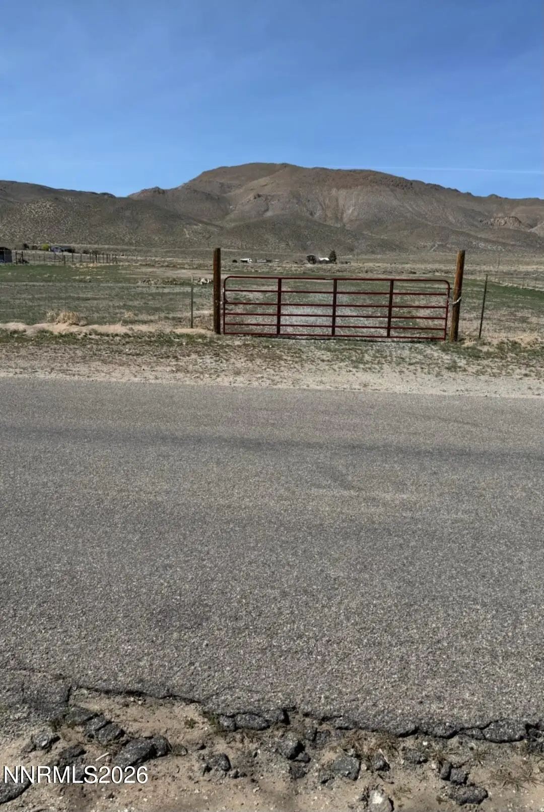 31 Locust Drive, Yerington, NV 89447 - #1