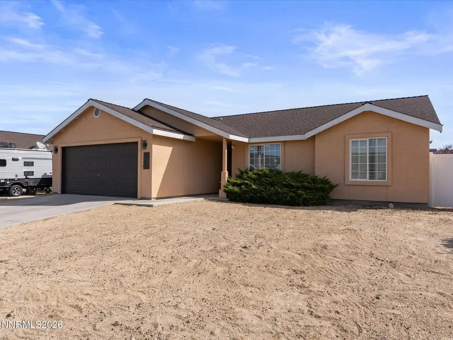 1329 White Bluffs Circle, Fernley, NV 89408 - #2