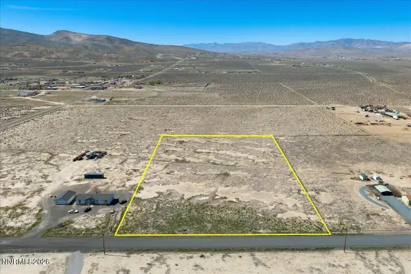 4815 Deodar Street, Silver Springs, NV 89429