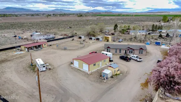 31 Amanette Way, Yerington, NV 89447