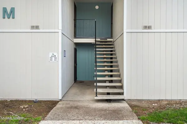 400 S Saliman Road #APT 104, Carson City, NV 89701