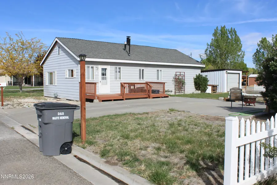 320 Reyes Way, Yerington, NV 89447 - #3
