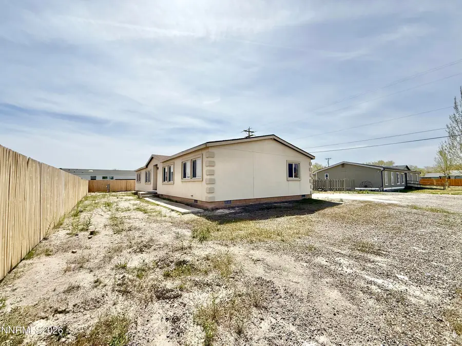 356 S Sonoma Street, Battle Mountain, NV 89820 - #2