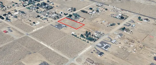 1205 W 8th Street, Silver Springs, NV 89429