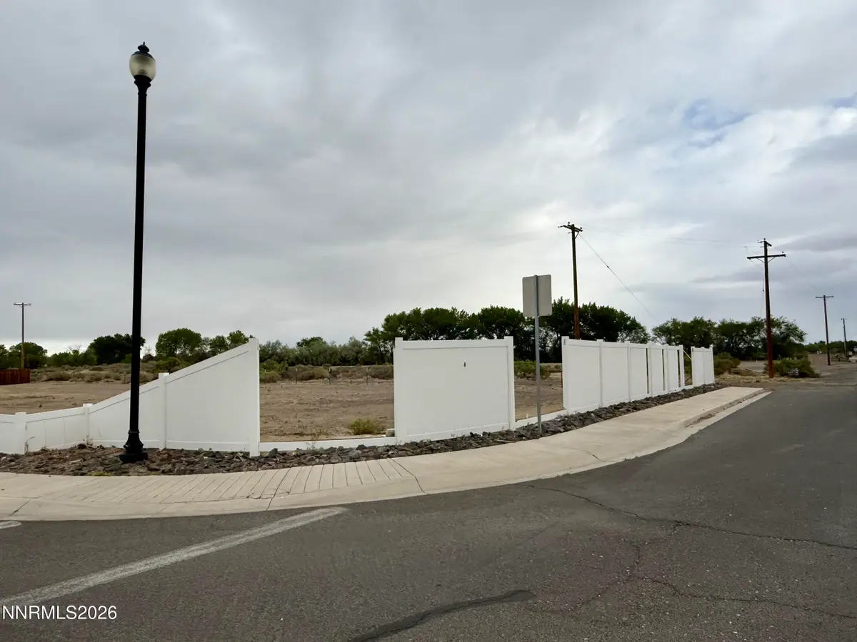 804 Maple Way, Fallon, NV 89406 - #1