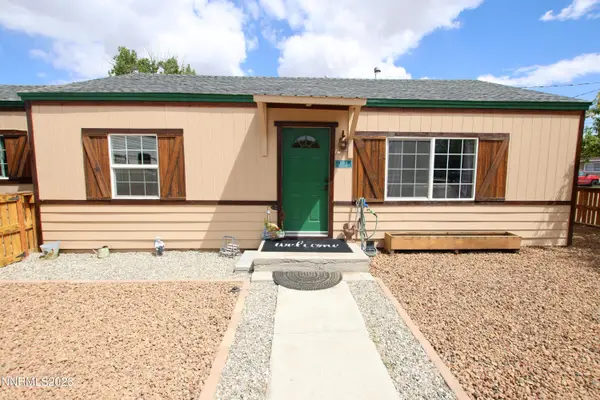 204 Valley Drive, Yerington, NV 89447