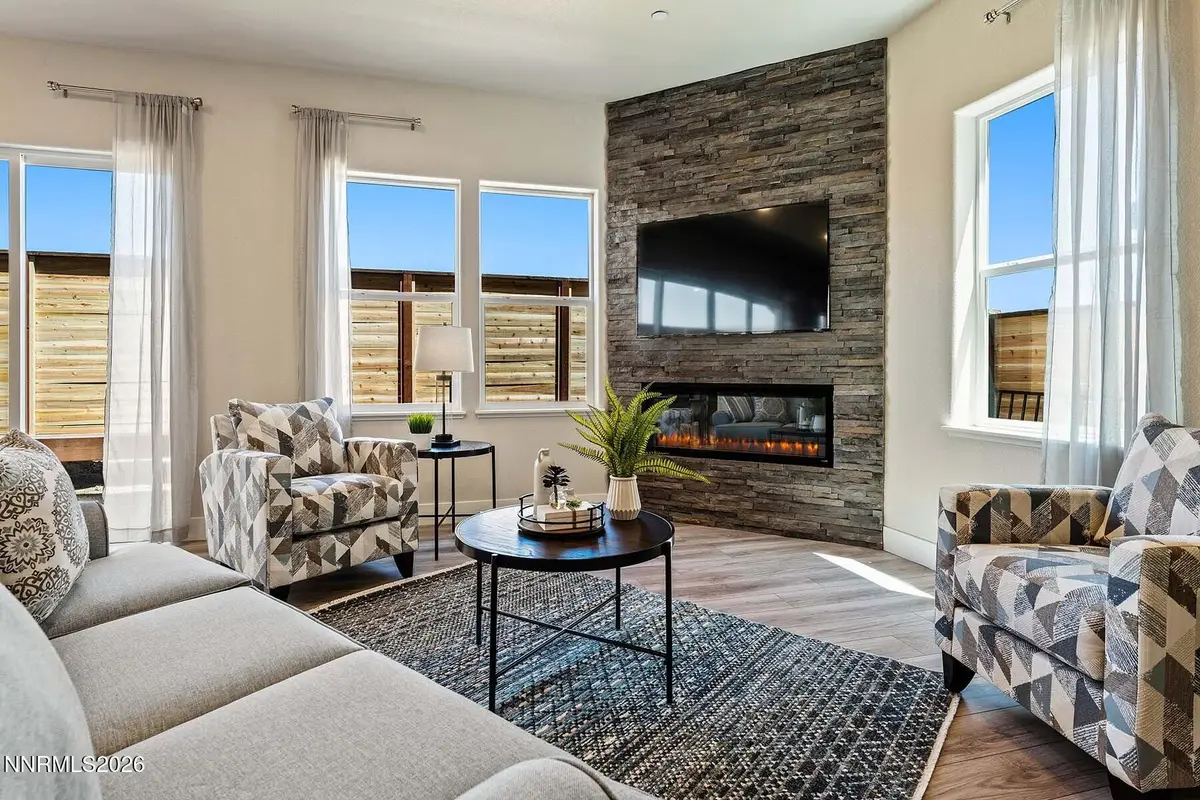 182 Silver Peak Lp, Carson City, NV 89701 - #1