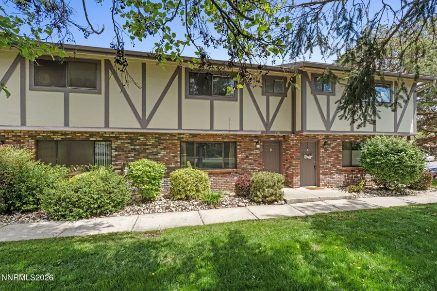 718 Travis Drive #APT B, Carson City, NV 89701 - #2