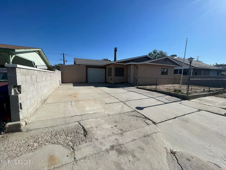 117 W 4th Street, Hawthorne, NV 89415 - #3