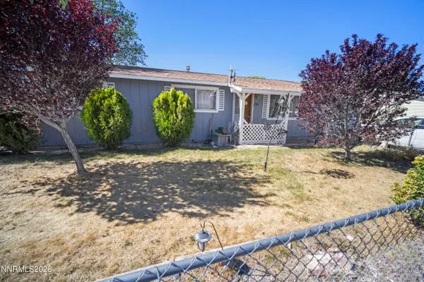 135 Mccart Street, Fernley, NV 89408
