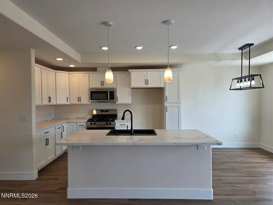 422 Seminole Drive, Yerington, NV 89447 - #2