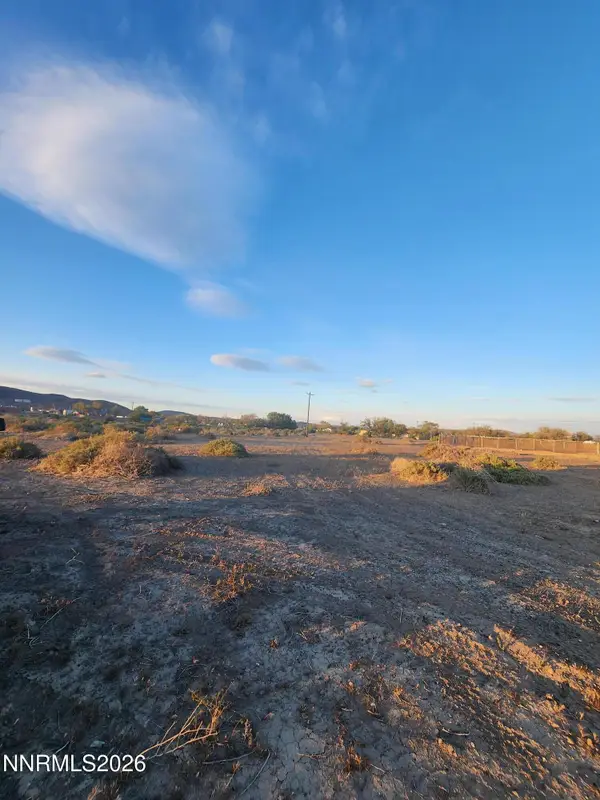 2700 Us Hwy 95a Highway, Silver Springs, NV 89429