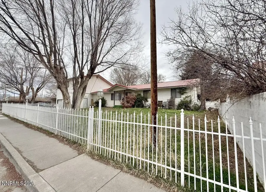 459 S 9th Street, Elko, NV 89801 - #3