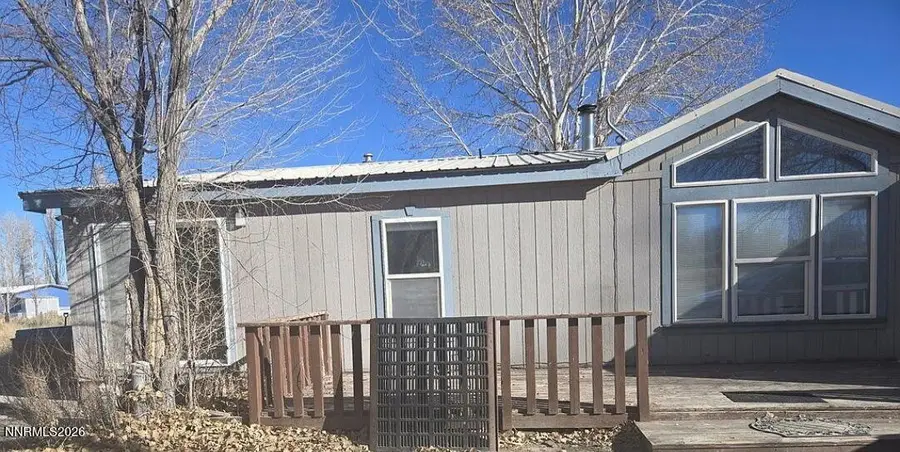 406 W Crowell Field Road, Round Mountain, NV 89045 - #2