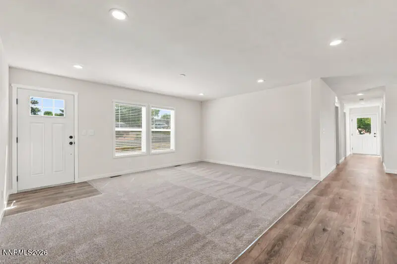 5425 Flora Way, Sun Valley, NV 89433 - #3