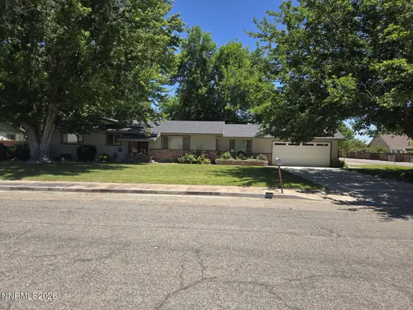14 Willow Drive, Yerington, NV 89447